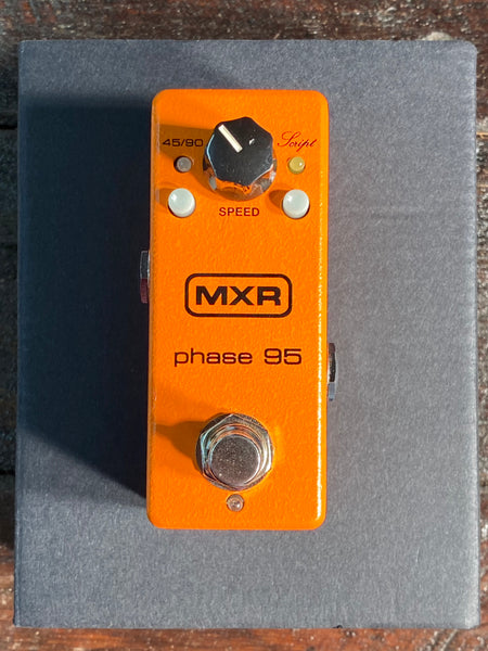 MXR Phase 95