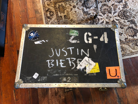Trailer Trash Pedalboard w/ Flight Case - Justin Bieber