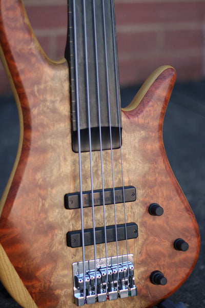 2007 ZON Fretless Bass