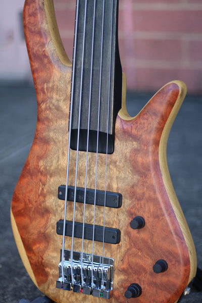 2007 ZON Fretless Bass