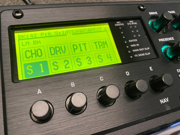 Fractal Audio AX8 Amp Modeler/Multi-FX - Excellent
